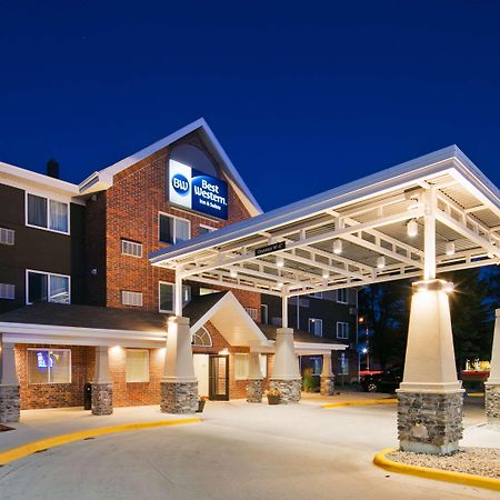 Best Western Harvest Inn & Suites Grand Forks Eksteriør bilde