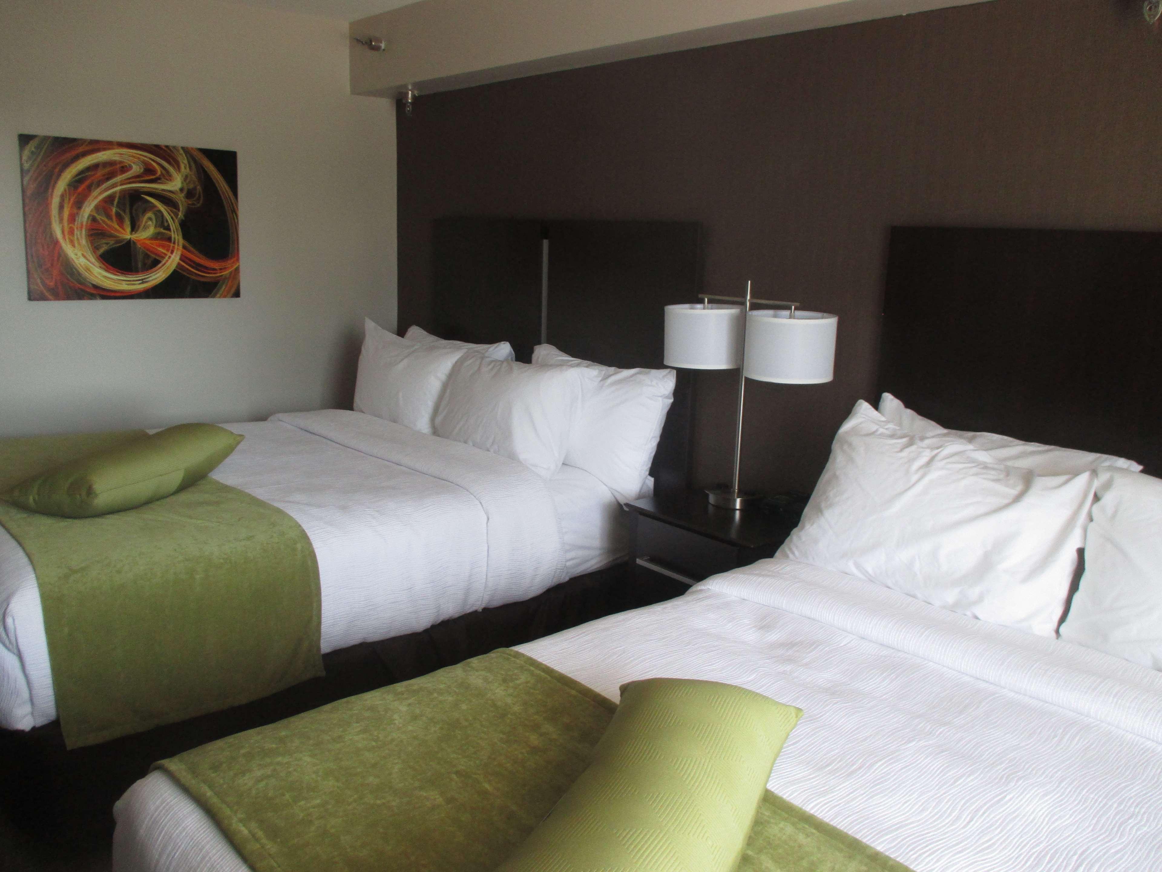 Best Western Harvest Inn & Suites Grand Forks Eksteriør bilde