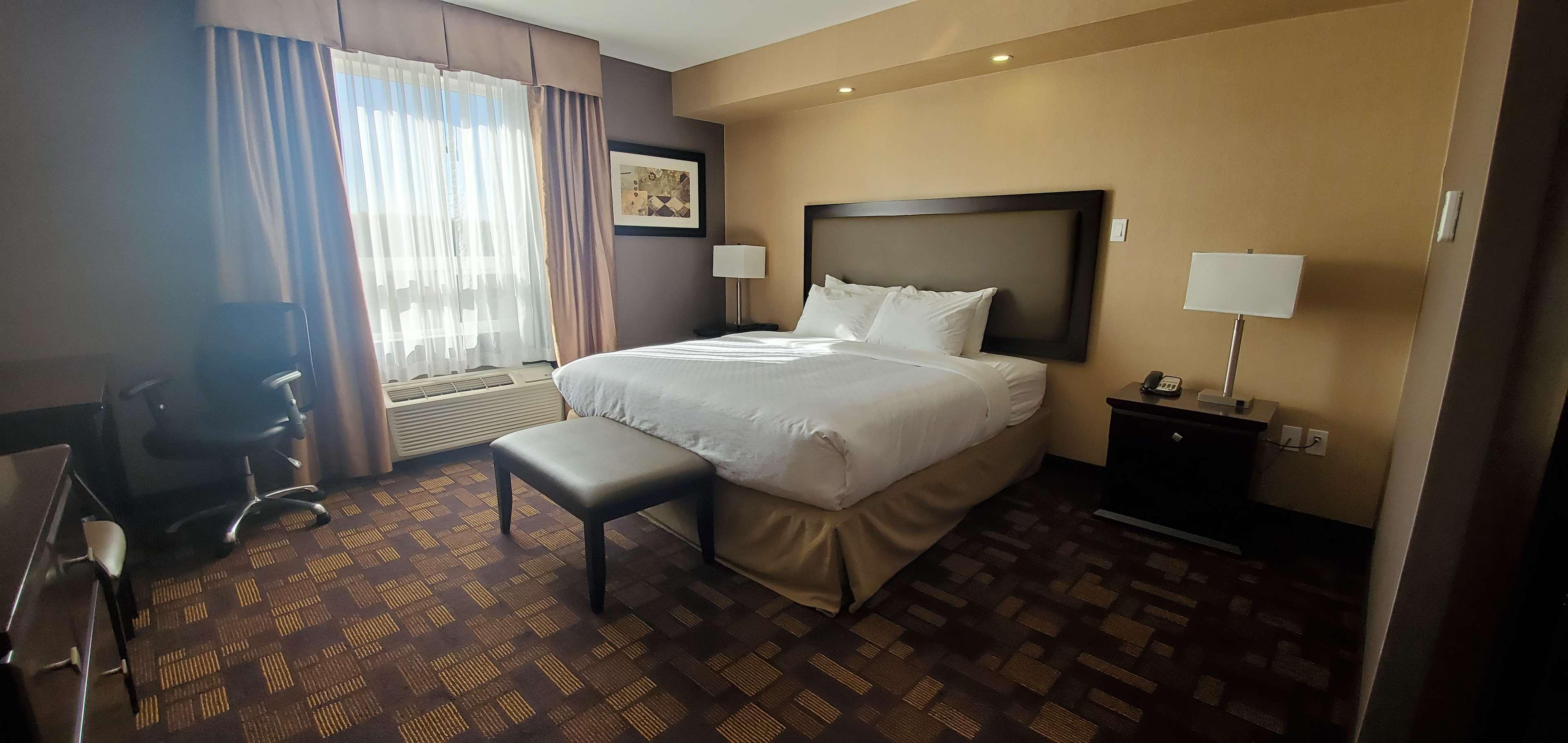 Best Western Harvest Inn & Suites Grand Forks Eksteriør bilde