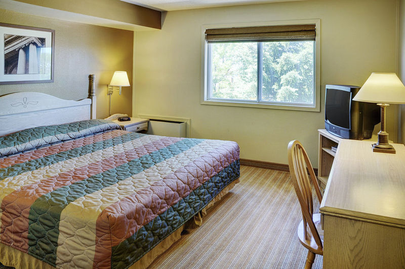 Best Western Harvest Inn & Suites Grand Forks Eksteriør bilde